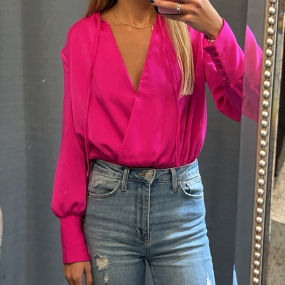 Long sleeve pink body suit